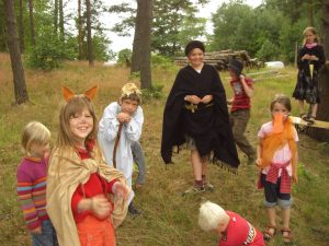 Kinder-Animation während des Campingurlaubs auf dem Natur-Campingplatz Zum Hexenwäldchen